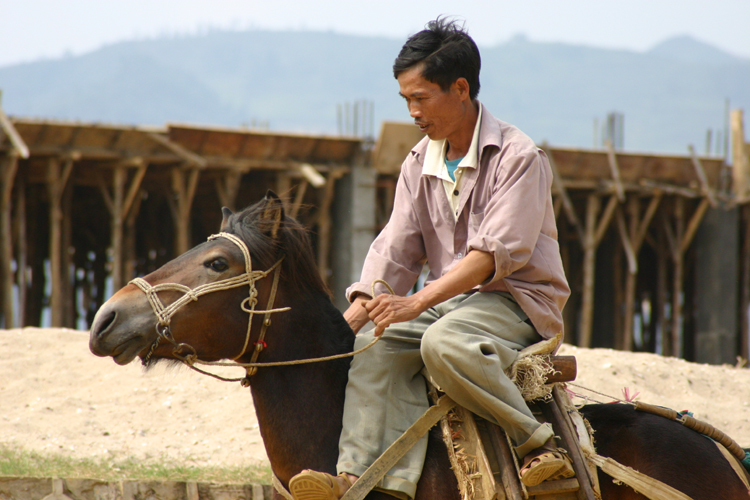 Bac Ha 008